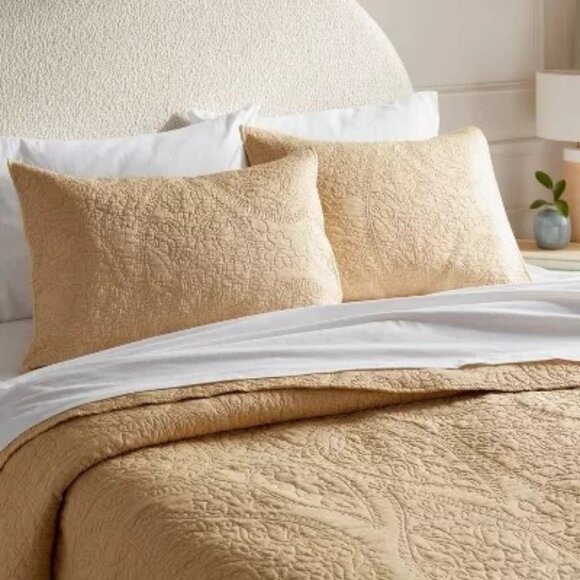 2 Threshold Garment Washed Paisley Stitch Sham Standard 20" X 26" Color Wheat - Picture 1 of 5